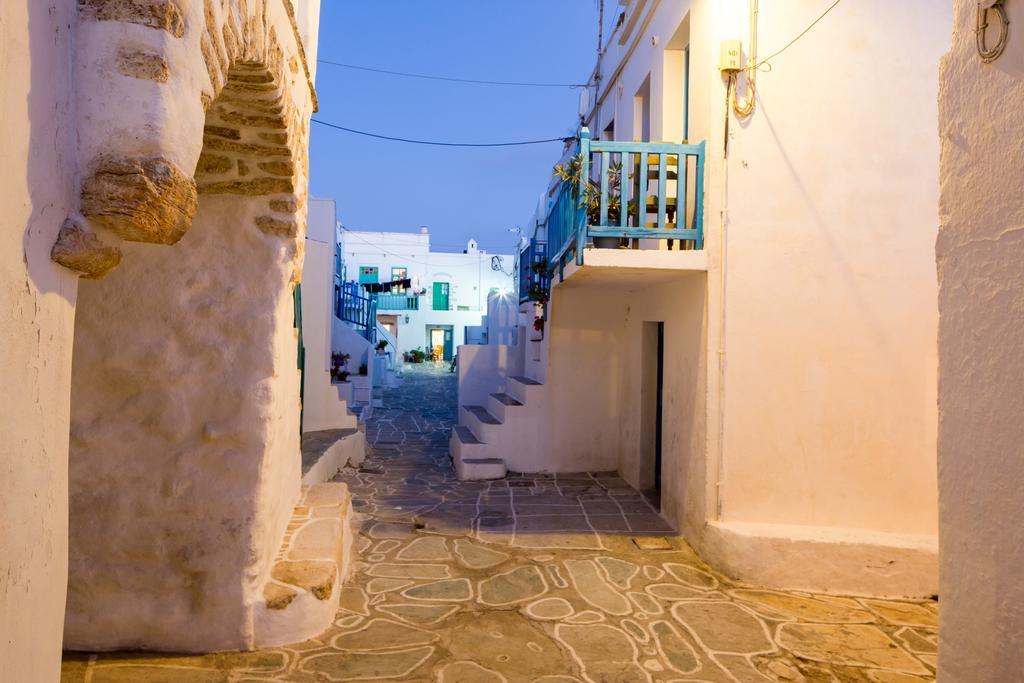 Castro Hotel Folégandros Buitenkant foto