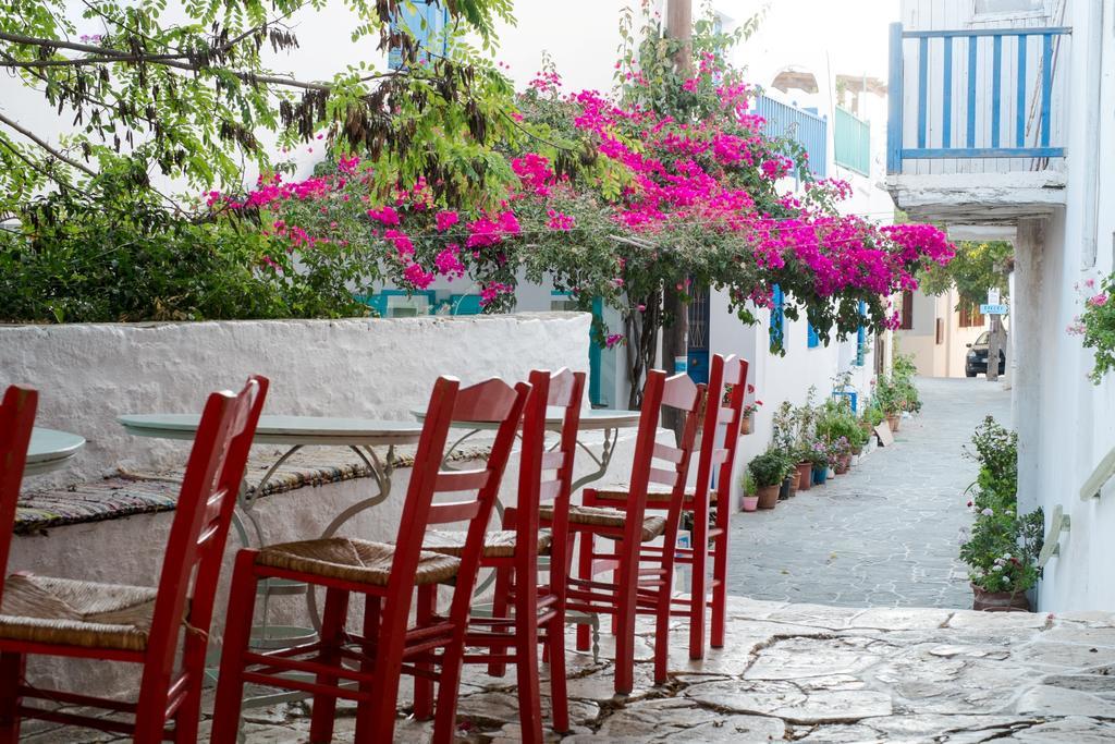 Castro Hotel Folégandros Buitenkant foto