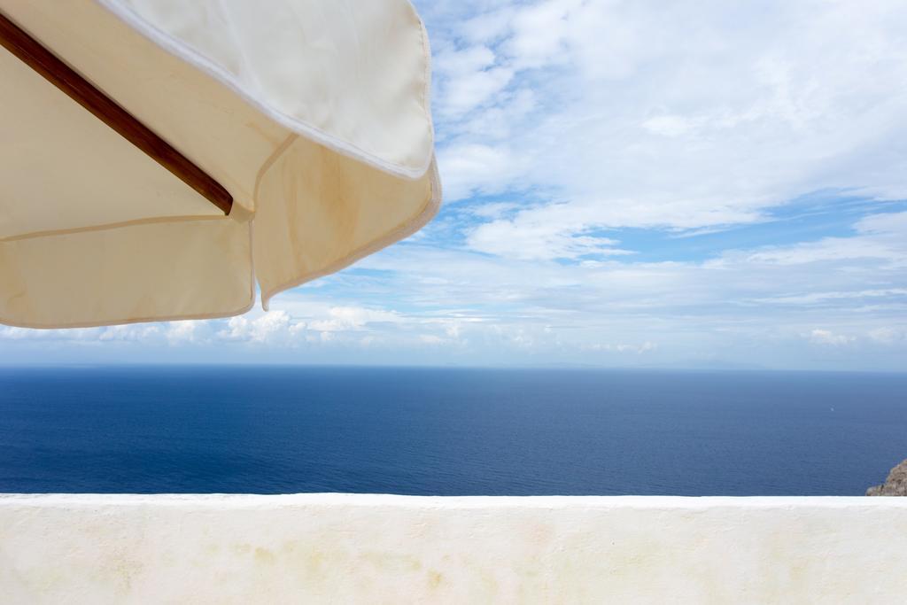 Castro Hotel Folégandros Buitenkant foto