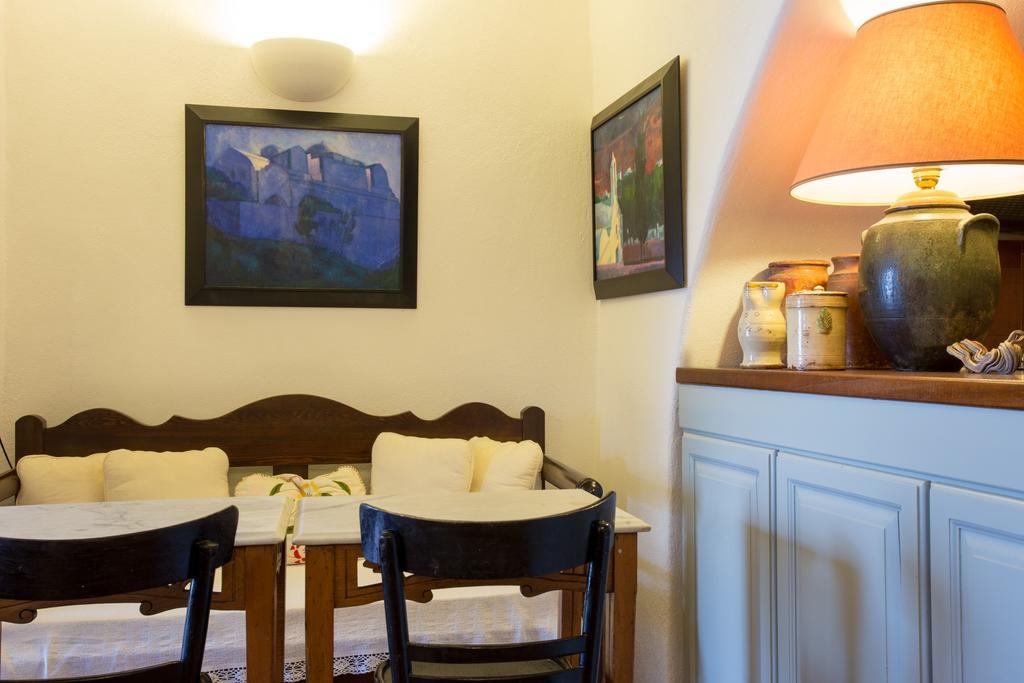 Castro Hotel Folégandros Buitenkant foto